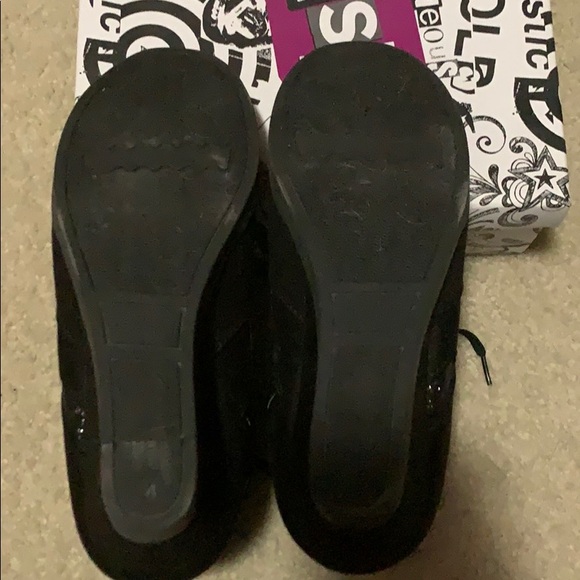 3/$15 Brash Ego Hi Top - Picture 4 of 5